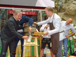 Oktoberfest Lugner City 29.09.2025